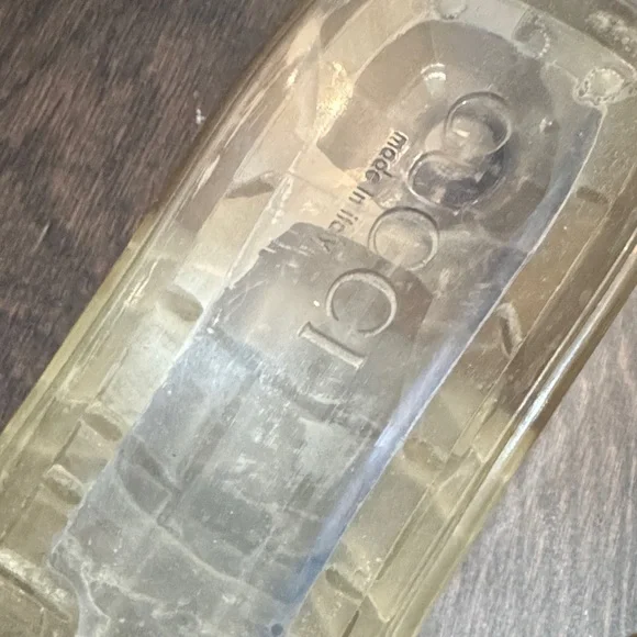 Gucci Women's Transparent Gold Mules - Picture 6 of 6